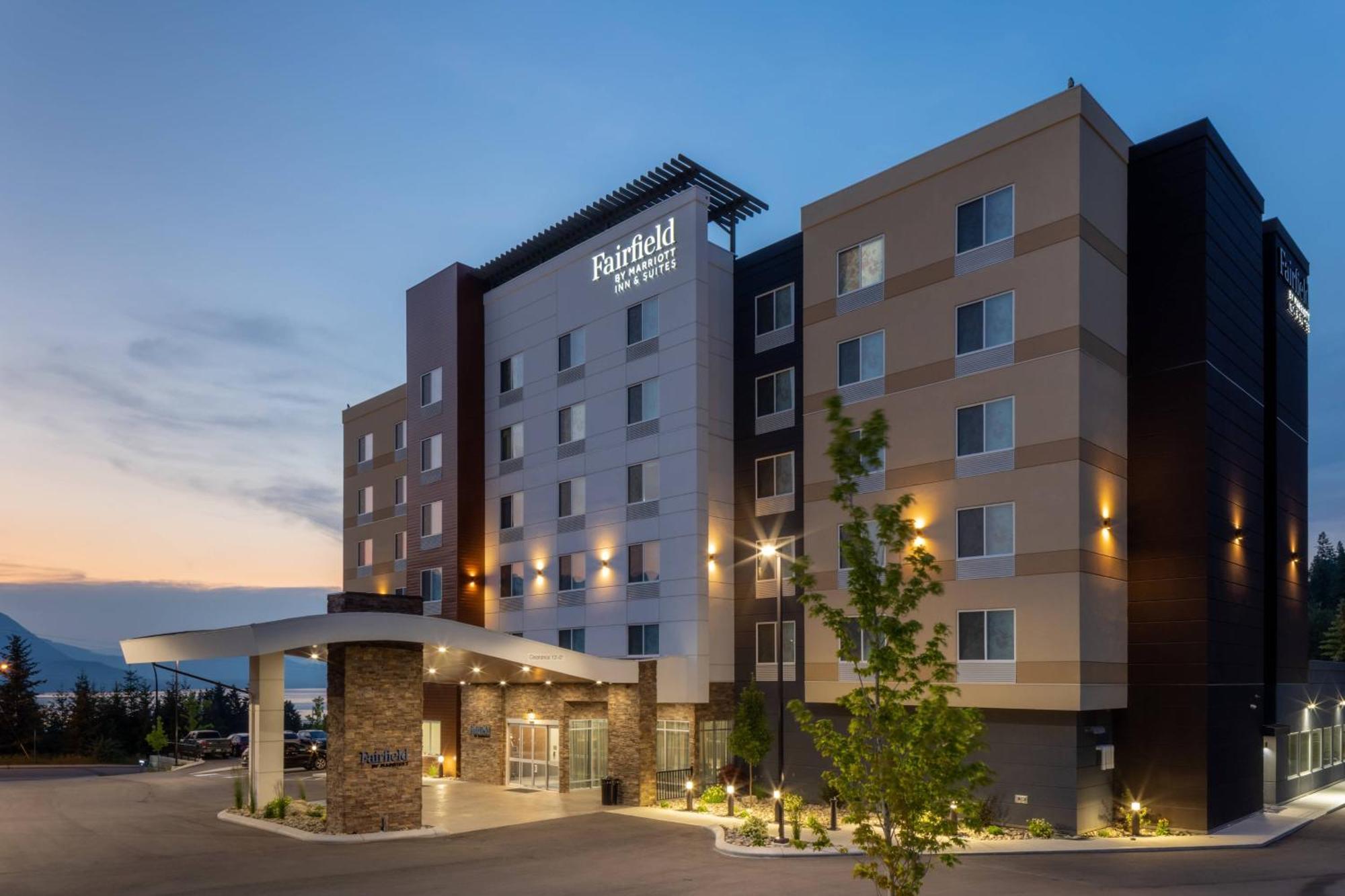 Fairfield Inn & Suites By Marriott سالمون آرم المظهر الخارجي الصورة