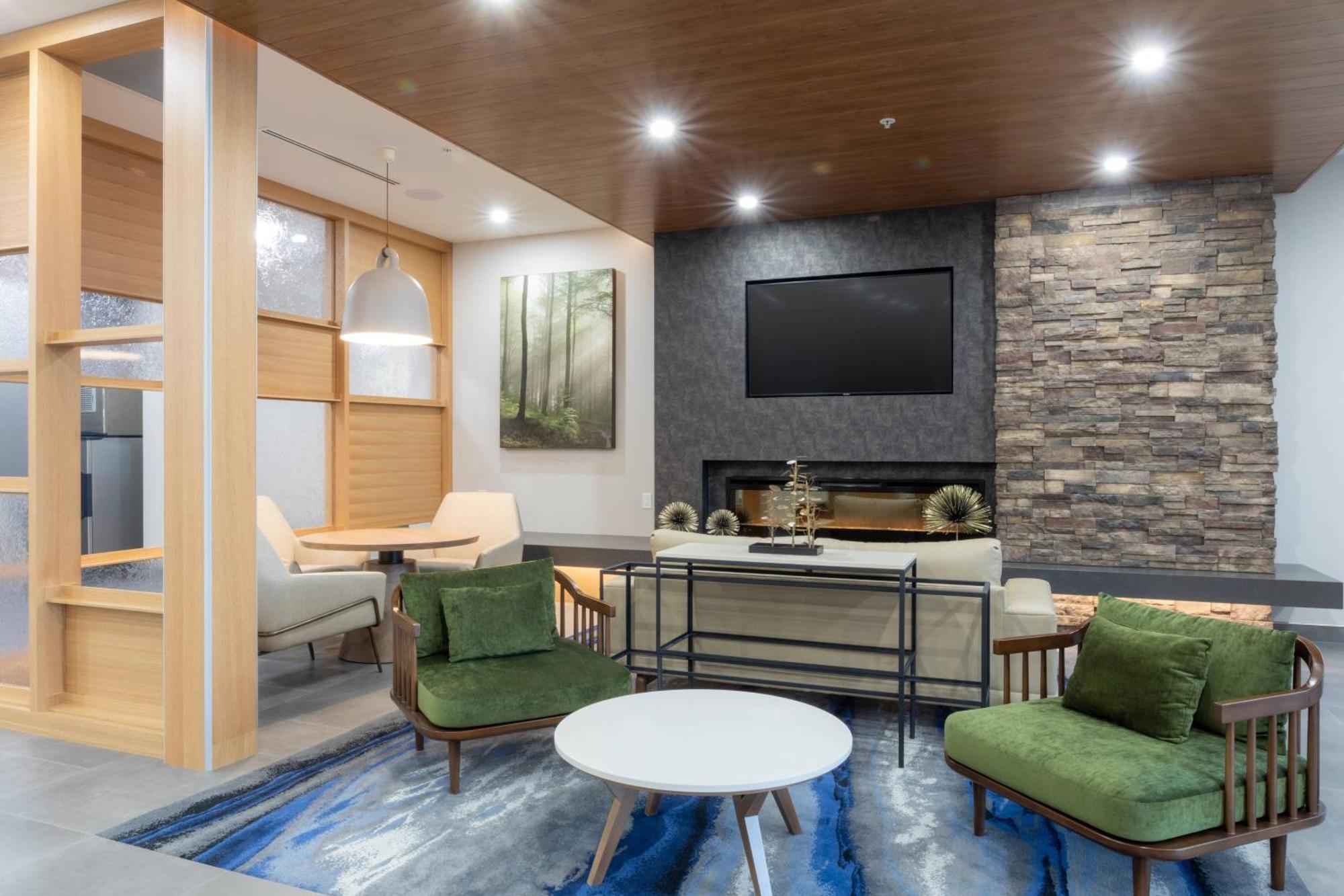 Fairfield Inn & Suites By Marriott سالمون آرم المظهر الخارجي الصورة